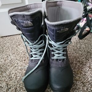 TNF Winter boots